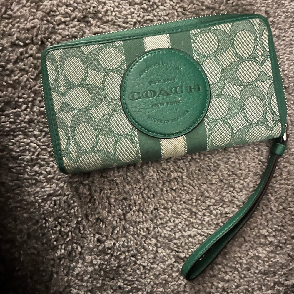Coach Green Wristlet Wallet